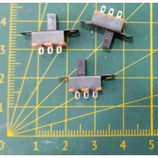 Перемикач движковий повзунковий 2пол 3pin